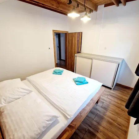 Mavimi بيت للعطل Mýto pod Ďumbierom